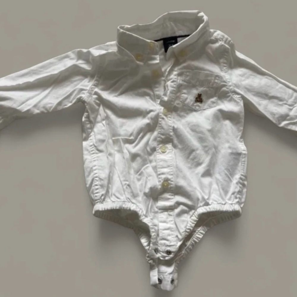 Baby gap cotton bodysuit white 6-12 mos
